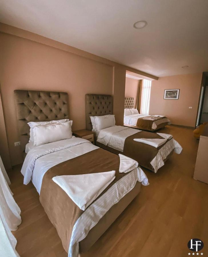 Hotel Frojd - Beach Front Resort Shëngjin Dış mekan fotoğraf